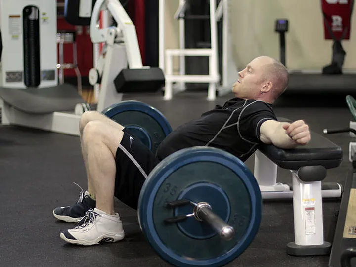 Barbell Hip Thrust: starting position