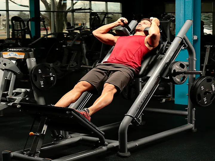 Hack Squat: starting position